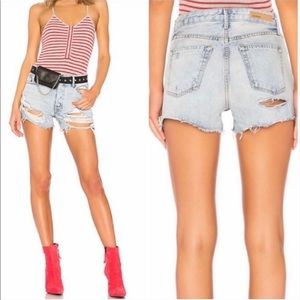 Grlfrnd Helena Jean Shorts in Acetone